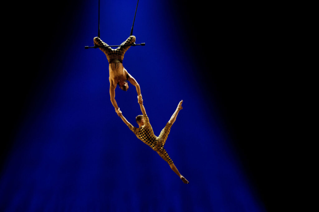 Seul Ensemble : le pari réussi du Cirque Éloize